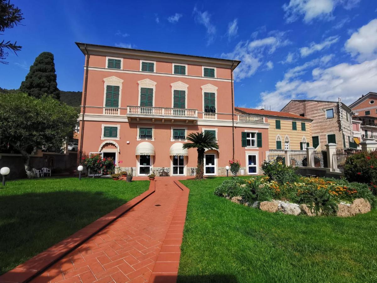 Albergo Mp Noli Exterior foto