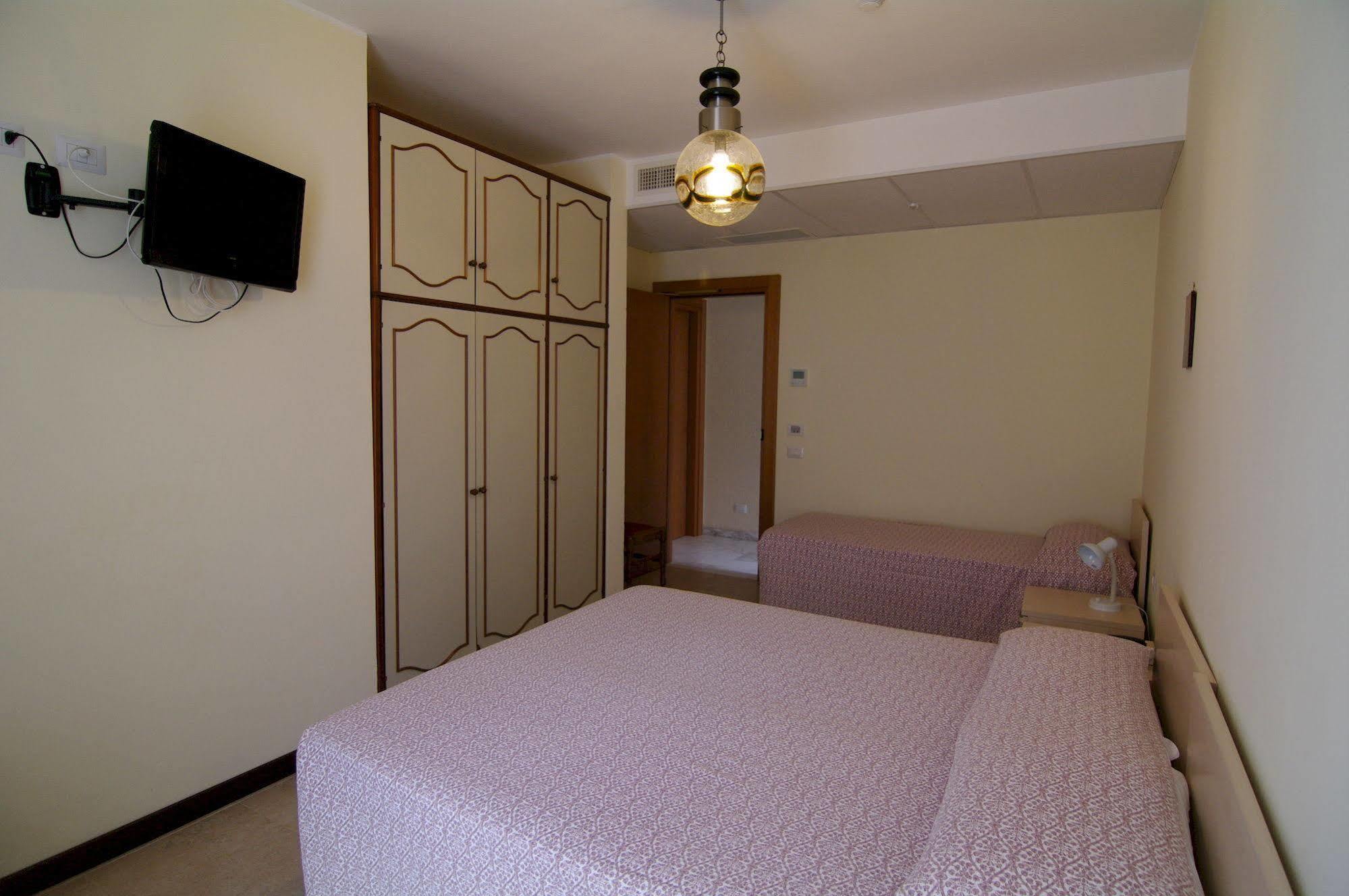 Albergo Mp Noli Exterior foto