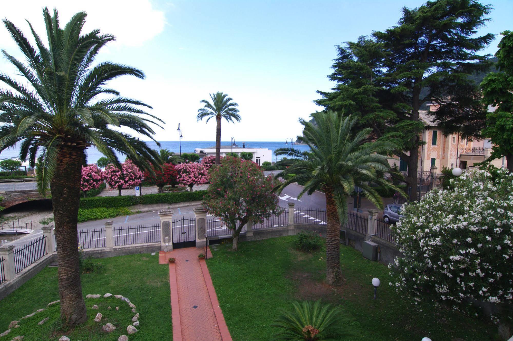 Albergo Mp Noli Exterior foto