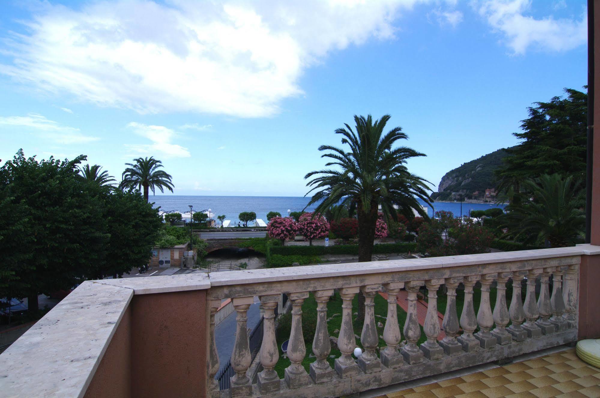 Albergo Mp Noli Exterior foto